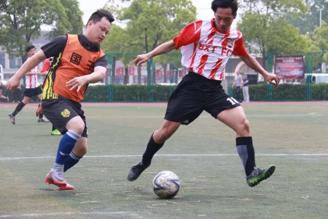 三亚亚沙会丨范俊杰夺得赛会首金 中国队包揽游跑两项个人赛金牌